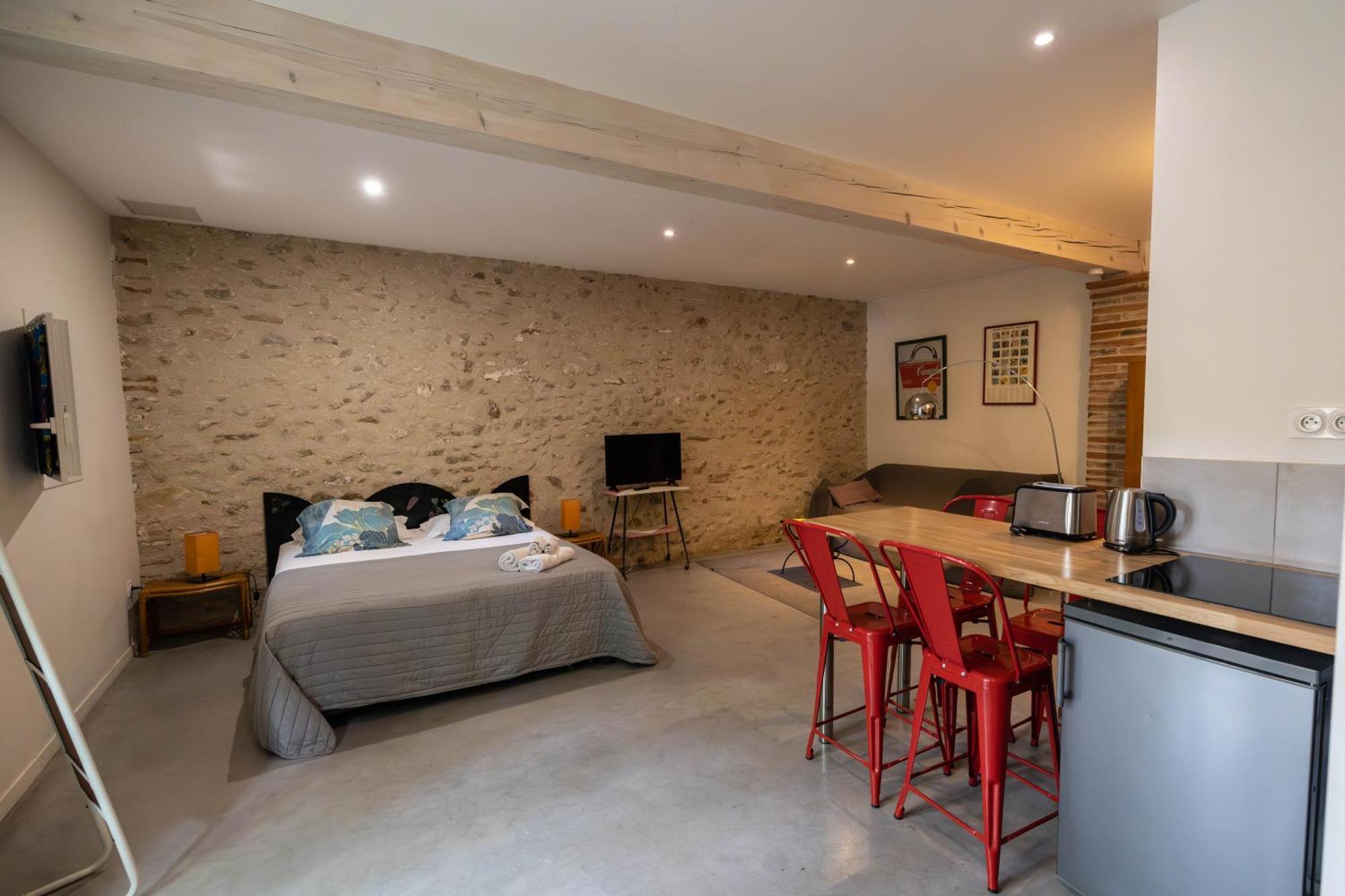 Gites Du Castell De Bles Saint-Genis-des-Fontaines Bilik gambar